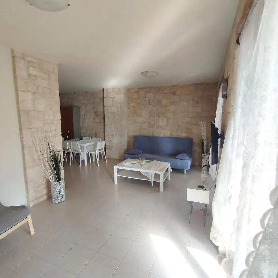 Tabos Suites 1 Siviri