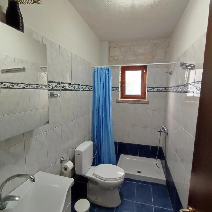 Tabos Suites 1 Siviri Case de vacanță